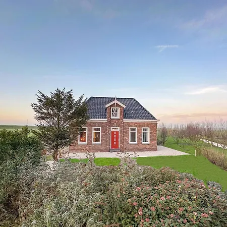 View Hébergement de vacances *